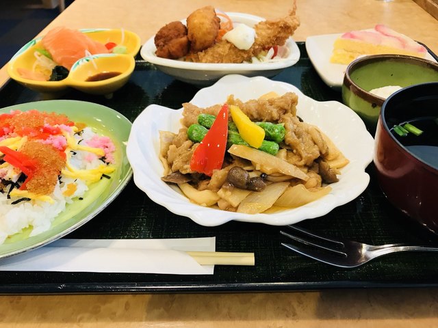 レストラン アヴァンクール的实拍高清图