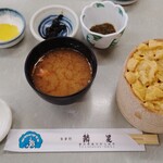 鱗晃 積丹本店的實拍圖