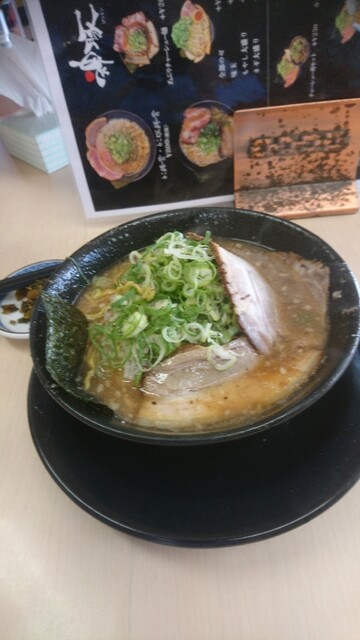 ラーメン食堂 神豚 大東店的實拍高清圖