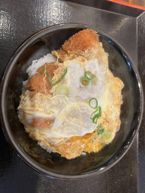 かつ丼 吉兵衛 東梅田店的實拍高清圖