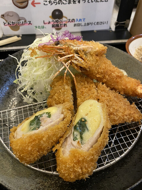 とんかつ ながた園 コスモタワー店的實拍高清圖