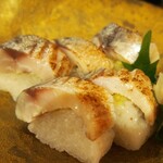 本鮪 日本酒BAR　吟醸くらうど 京都駅前店的實拍圖