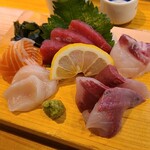 鮨大立喰い部 大ちゃん 伏水酒蔵小路店的实拍图