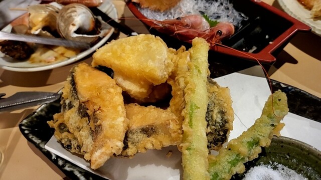 北海道さかな一途 直営魚問屋的實拍高清圖