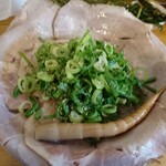 濃厚らーめん 驚麺屋的实拍图