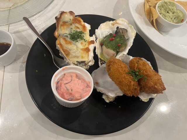 OYSTER&Bistro 魚秀 代々木八幡店的實拍高清圖