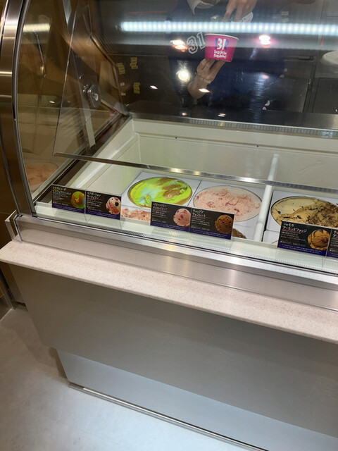 サーティワンアイスクリーム 京王クラウン街笹塚店的實拍高清圖