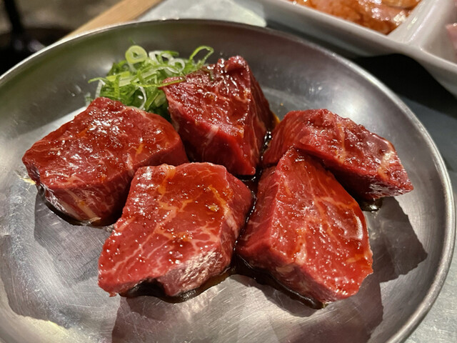 recommendations image for ホルモン肉問屋 小川商店 天神橋五丁目店