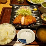 とんかつ 和幸 サンシャインシティ・アルパ店的實拍圖