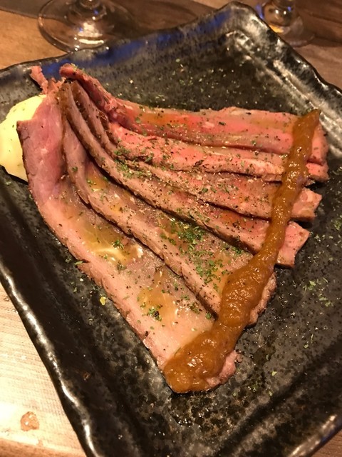 焼き鳥・肉寿司・しゃぶしゃぶ鍋 食べ放題 個室居酒屋 楽楽 渋谷店的實拍高清圖