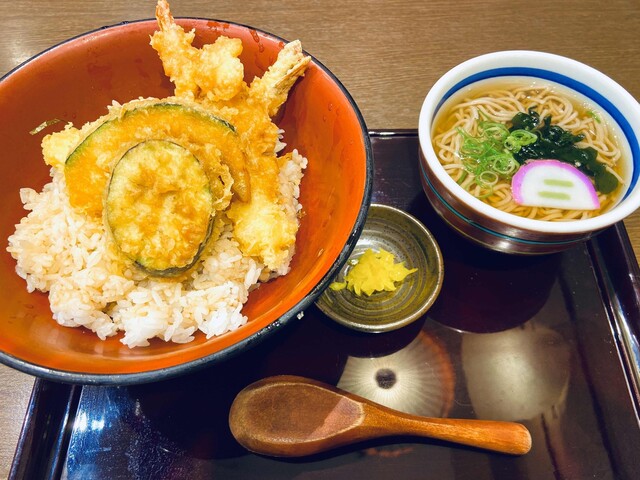 和食と甘味処 漱石 KYOTO店的实拍高清图