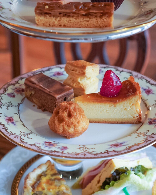 recommendations image for salon de the Tea shot