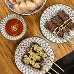 炭火牛串 にくまる的实拍图