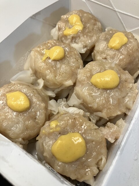 551蓬莱 エキマルシェ新大阪店的實拍高清圖