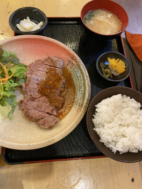屋台居酒屋 大阪 満マル 伏見桃山店的实拍高清图