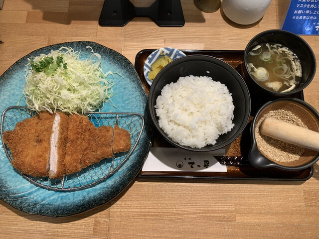 味処てっ平的实拍高清图