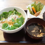 ufotable Cafe Tokyo的实拍图