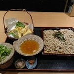 京乃四季的实拍图
