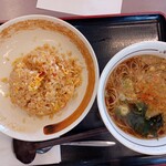 山田うどん 東大和店的實拍圖