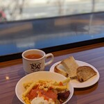 洋食 まどい食堂的实拍图