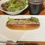CAFE de METRO Echika表参道的实拍图