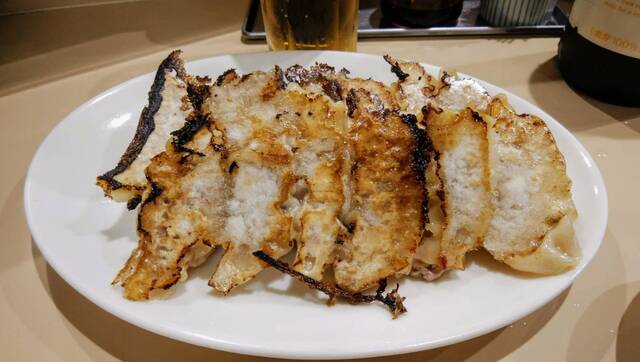 餃子とお酒の店屋 全包的實拍高清圖