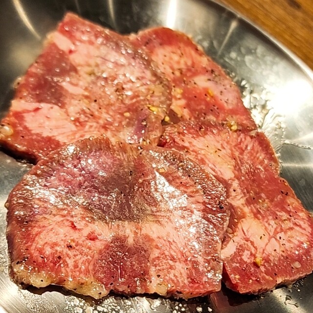 炭火焼肉スップル 用賀店的实拍高清图