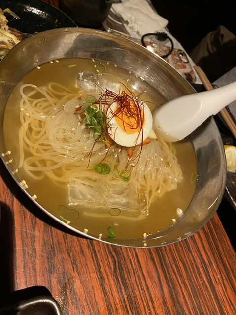 李休 千日前的實拍高清圖