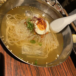 李休 千日前的實拍圖