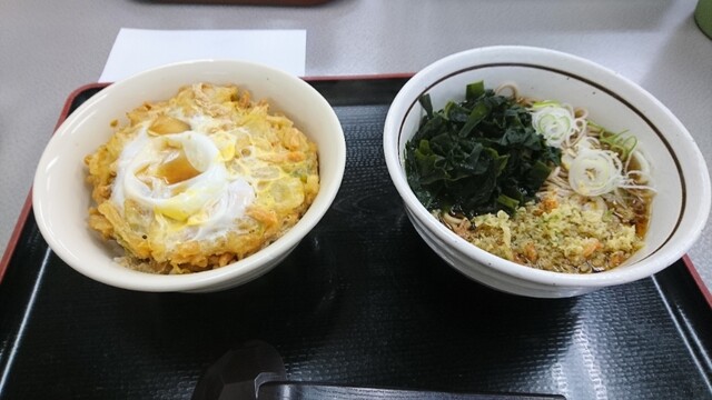 山田うどん 多摩大橋店的實拍高清圖