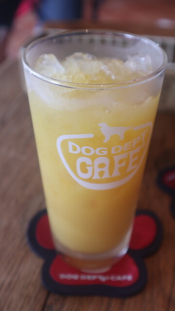 ドッグデプトカフェ お台場東京ビーチ店的实拍高清图