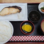 朝市食堂的實拍圖