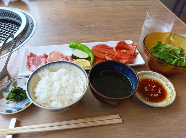 recommendations image for 焼肉 The INNOCENT CARVERY 新丸ビル店