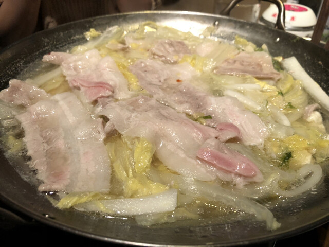 和牛肉寿司としゃぶしゃぶ 個室居酒屋 遊山 新宿店的實拍高清圖