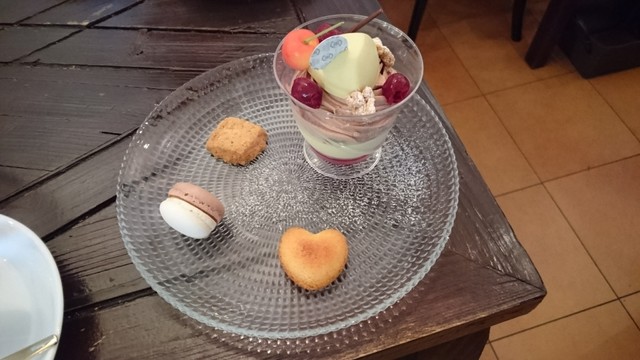 recommendations image for パティスリー カフェ ロール