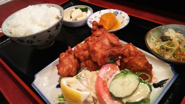 丸勝ラーメン的实拍高清图