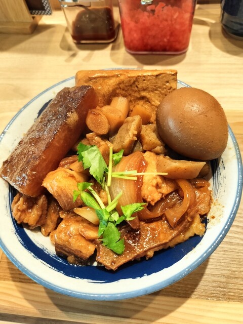 肉めし岡もと 足立入谷店的實拍高清圖