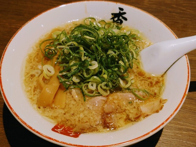 元祖熟成細麺 香来 天王寺MIO店的實拍高清圖