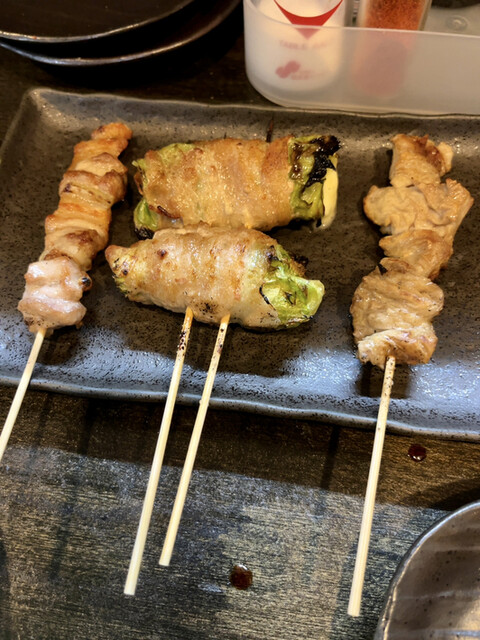 炭火焼き鳥 串べえ的實拍高清圖