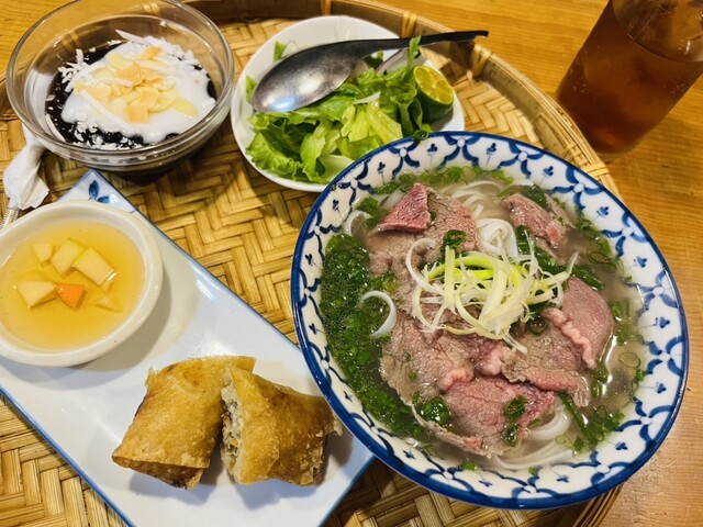 recommendations image for ベトナム料理 HOA SEN