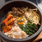 炭火焼肉ながとや的实拍图
