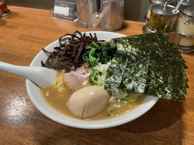 recommendations image for 神楽坂家系ラーメン モンタナ