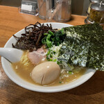 recommendations for 神楽坂家系ラーメン モンタナ