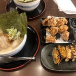 らーめん 夢屋台 大東店的實拍圖