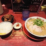 天下一品 八条口店的實拍圖