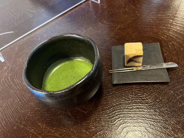 徳岡勘兵衛茶舗的实拍高清图