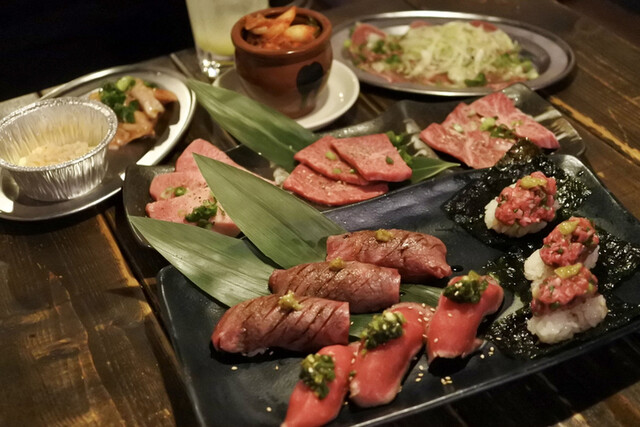 昭和大衆ホルモン 十三店的实拍高清图