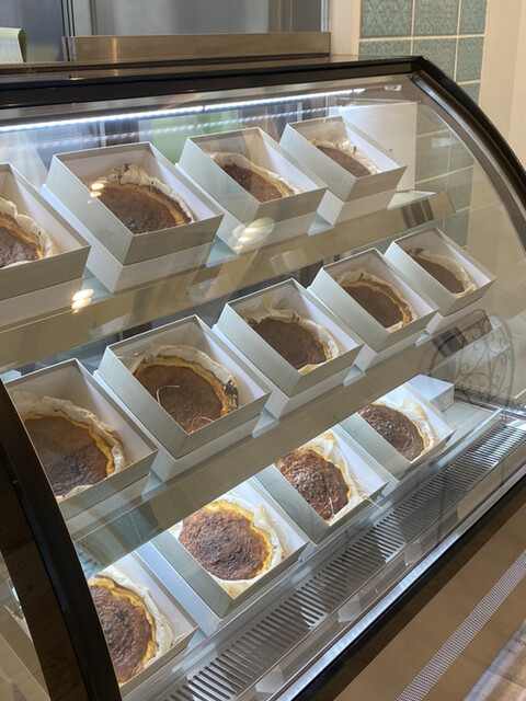 recommendations image for BASQUE CHEESE CAKE ENRIKE