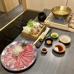 しゃぶしゃぶ 吟半 お台場店的實拍圖