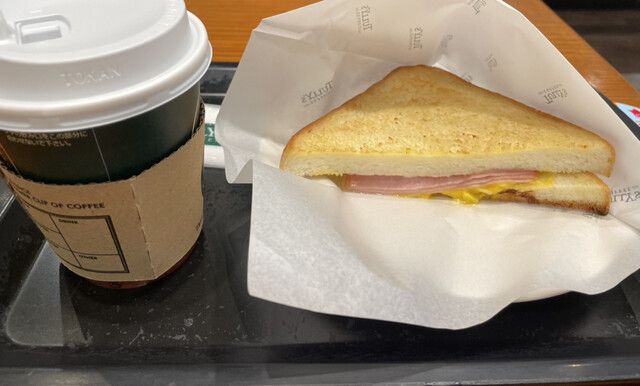 タリーズコーヒー 淀屋橋店的實拍高清圖